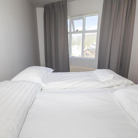 Steinaskjol Apartments Akureyri Bagian luar foto
