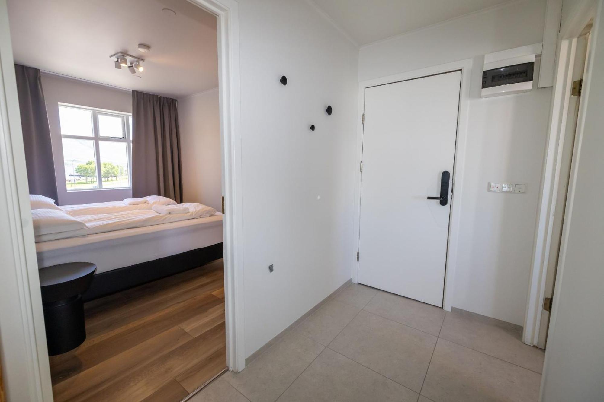 Steinaskjol Apartments Akureyri Bagian luar foto