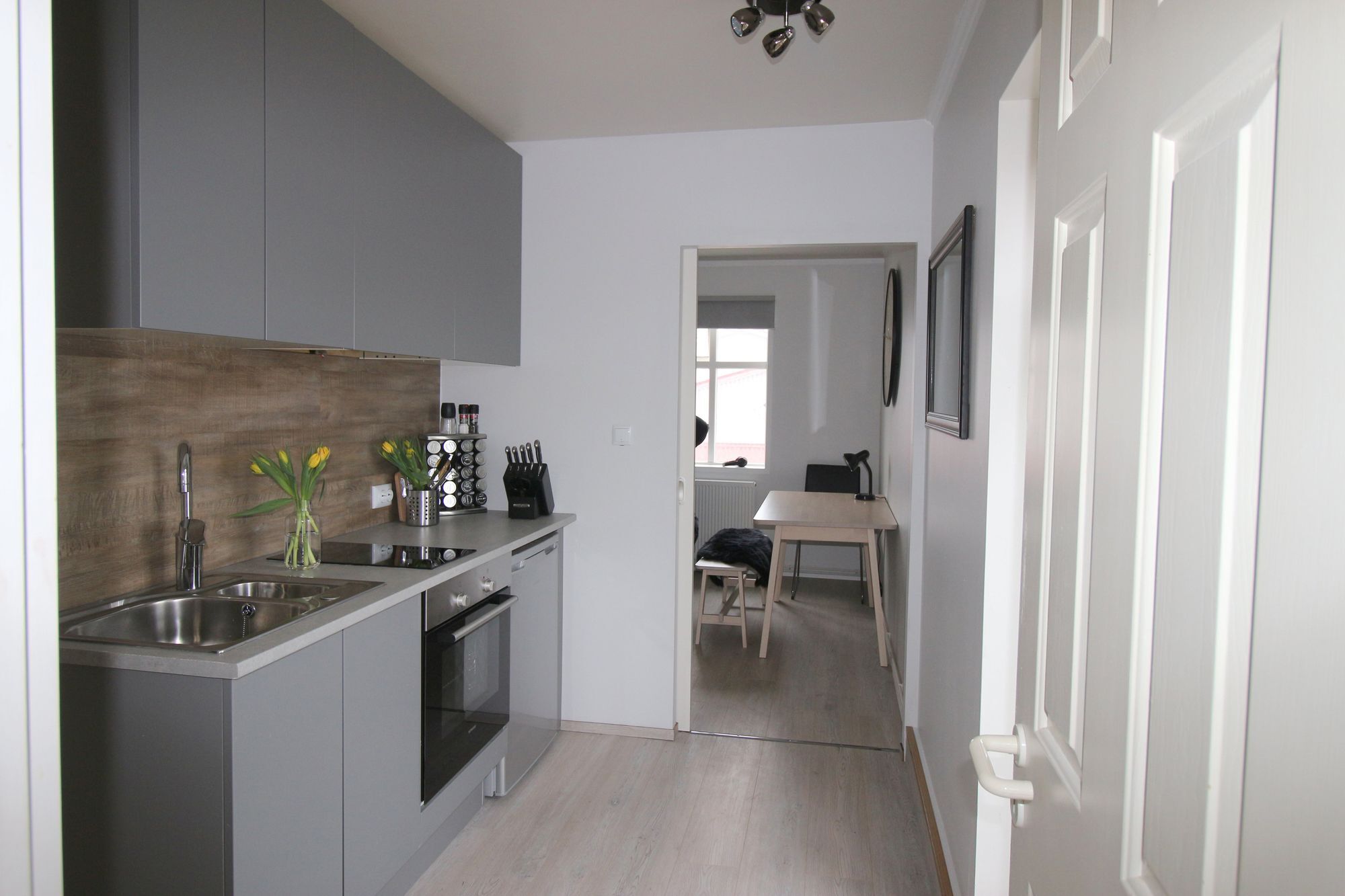 Steinaskjol Apartments Akureyri Bagian luar foto